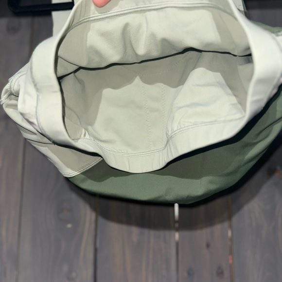 🍋 Lululemon Nulu Asymmetrical Yoga Tank Top *Light Support - Picture 7 of 7